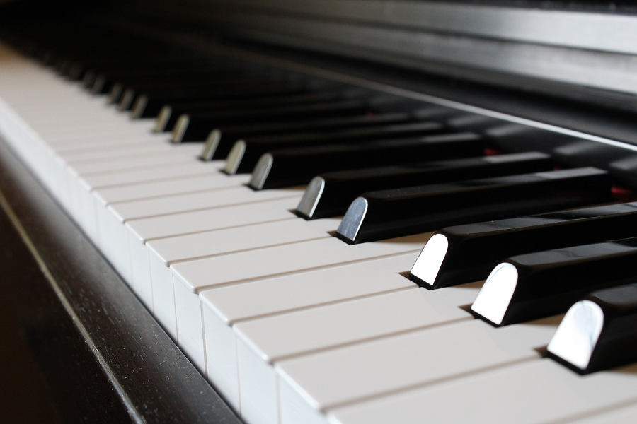 cours de piano en ligne # 1 leçon débutant - méthode Bernachon 